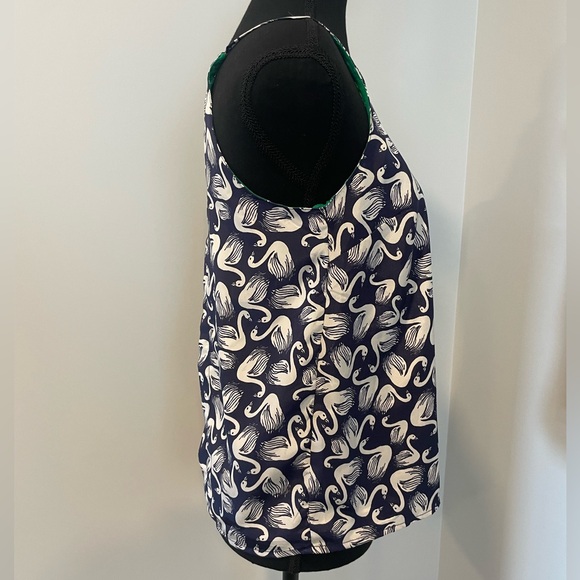 Anthropologie Porridge Open Back Blue & White Swan Print Top GUC - Picture 4 of 9